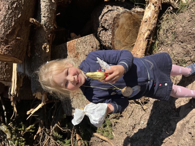 22 04 18 16 13 53 8571 Klein