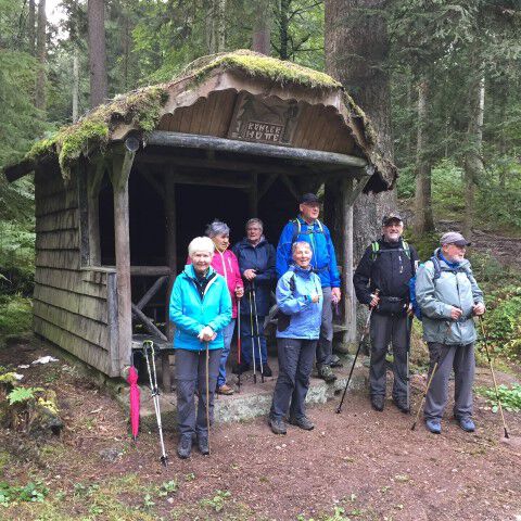 Gruppenfoto Köhlerhütte Small